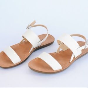 NWOB Lightweight Sandals